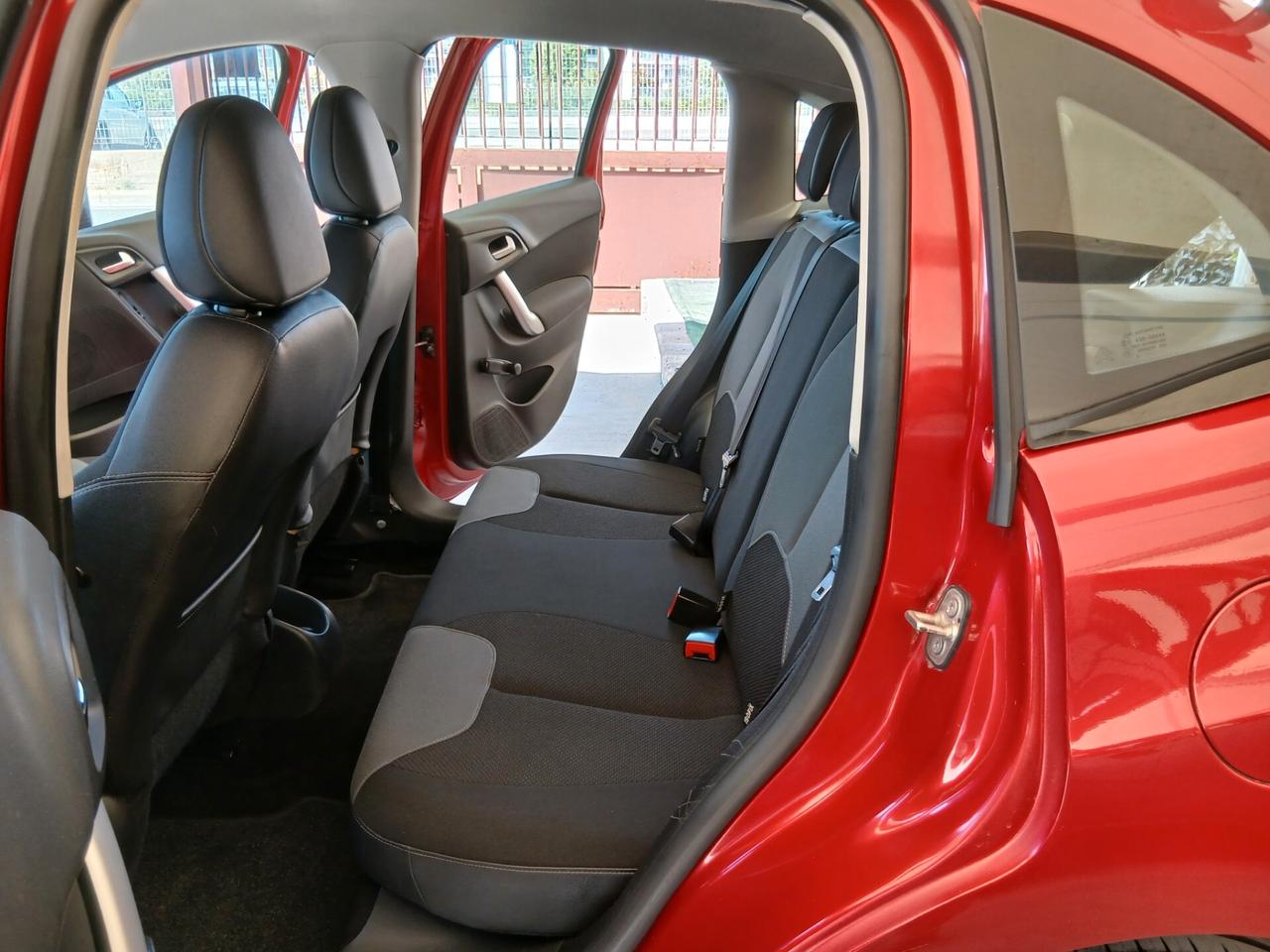 Citroen C3 1.4 HDi 70 5p full 13