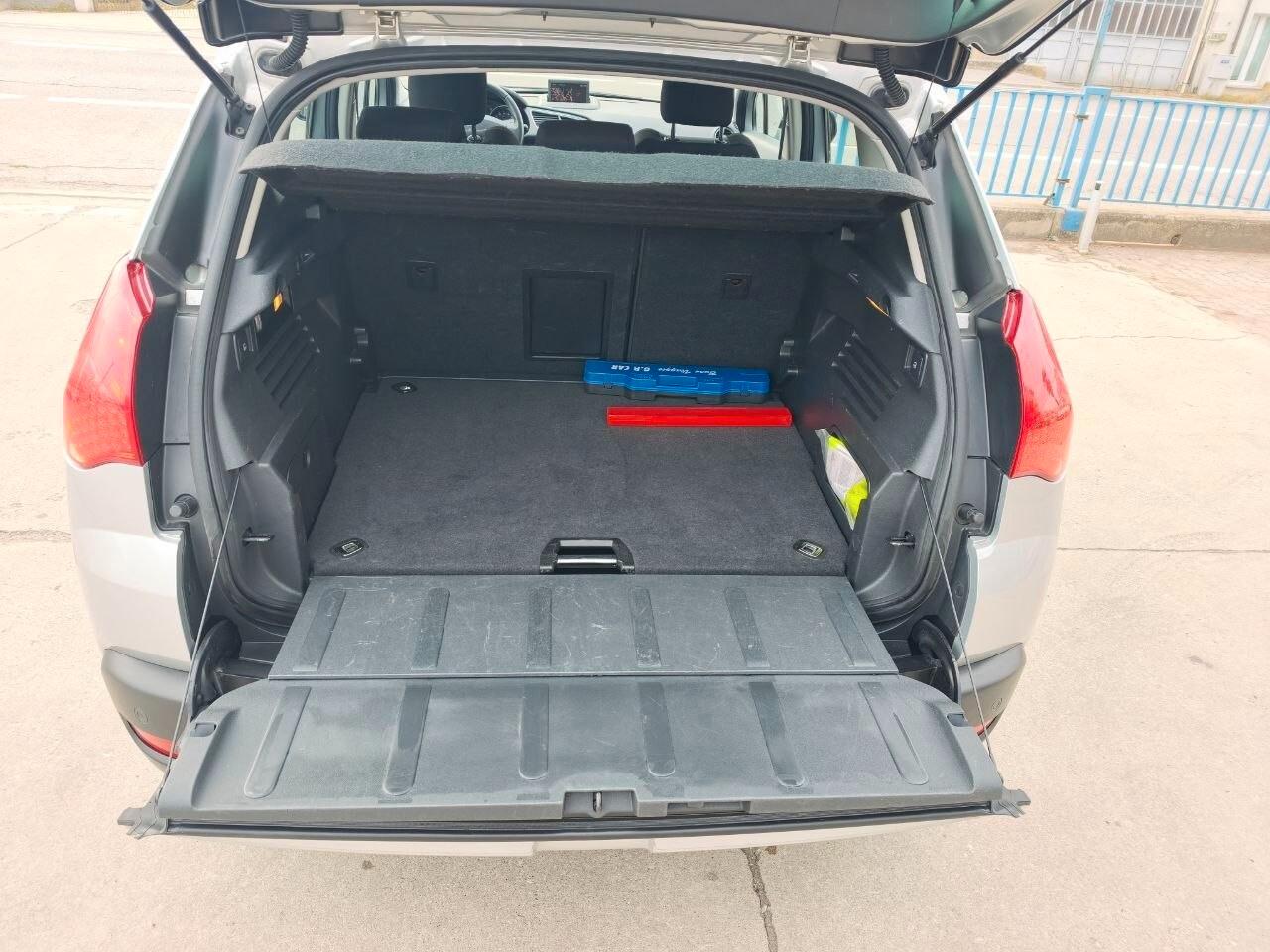 Peugeot 3008 1.6 HDi 112CV Premium