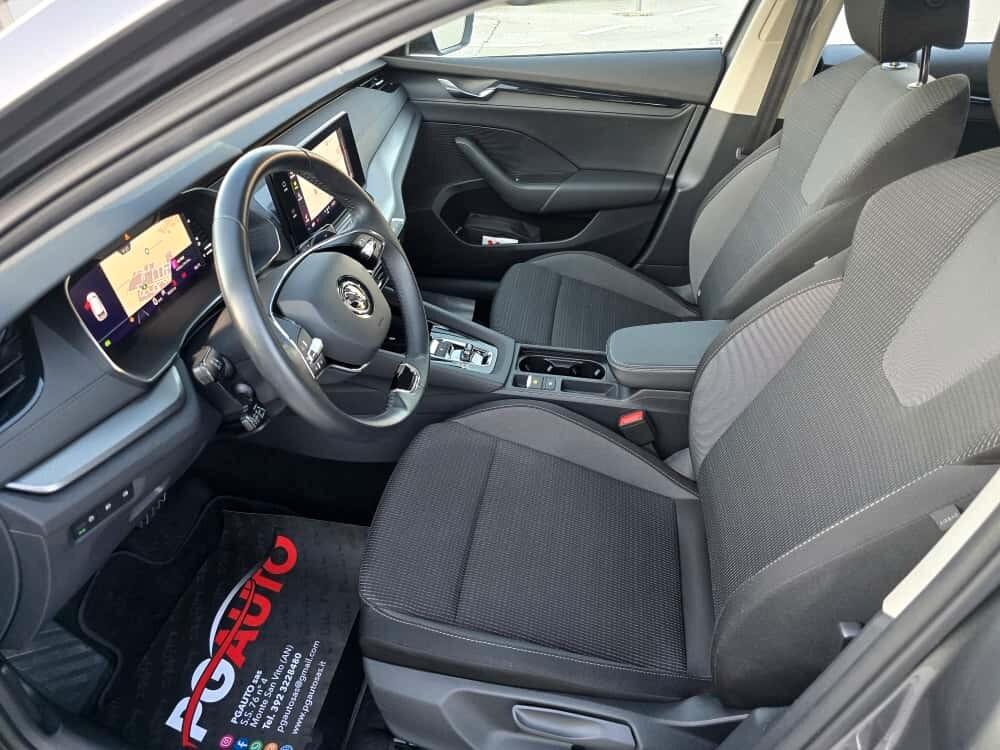 Skoda Octavia 2.0 TDI EVO SCR 150 CV DSG Wagon Executive