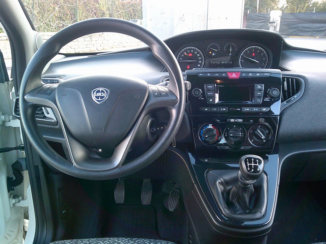 Lancia Ypsilon 1.2 69 CV 5 porte S&S*PREZZO VERO*