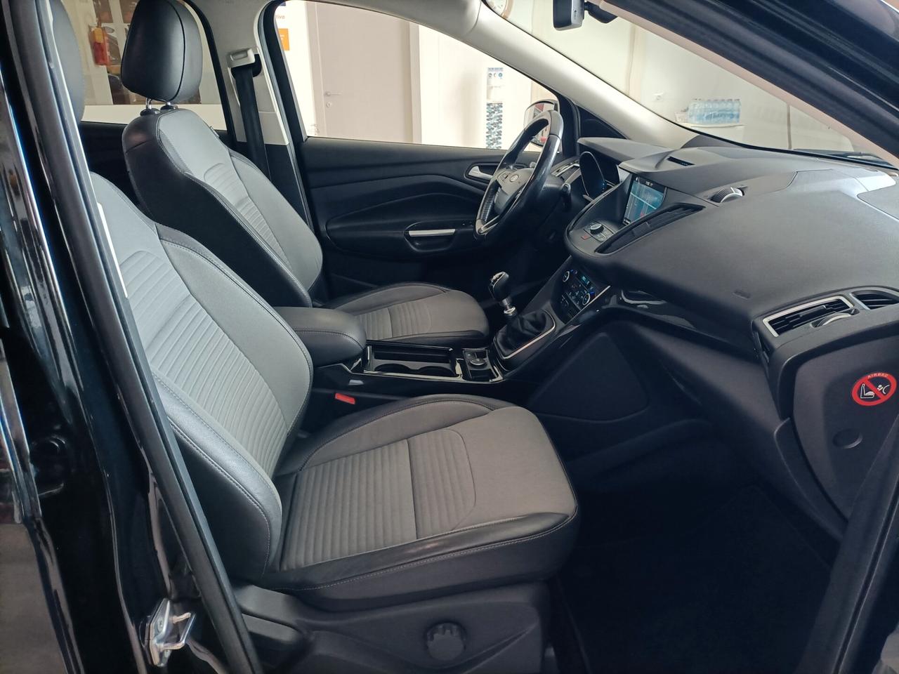 Ford Kuga 1.5 TDCI 120 CV S&S 2WD Titanium 01/2017