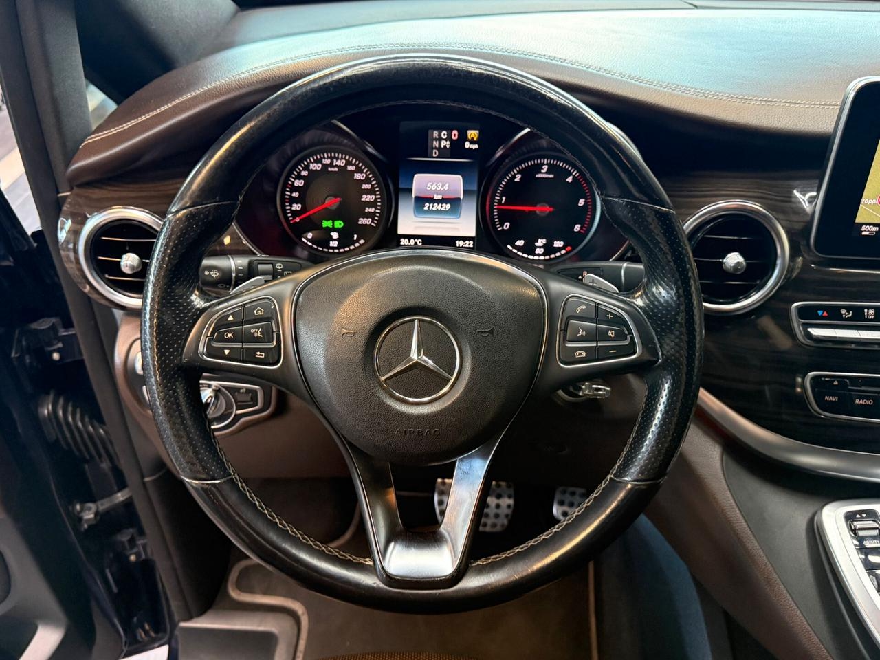 Mercedes-benz V 250 CDI BlueTEC Automatic Edition 1