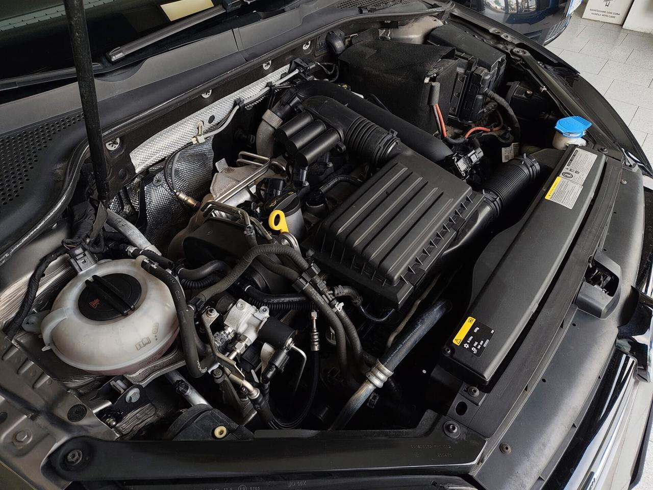 Volkswagen Golf 1.4 TGI 5p. NEOPATENTATI UNICO PROP