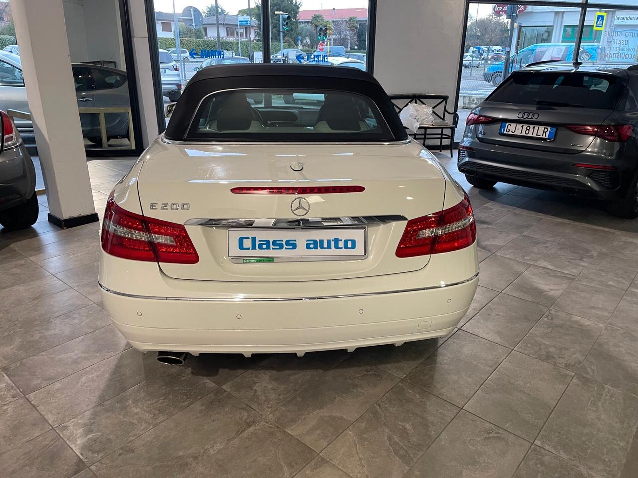 Mercedes-benz E 200 Cabrio BlueEFFICIENCY