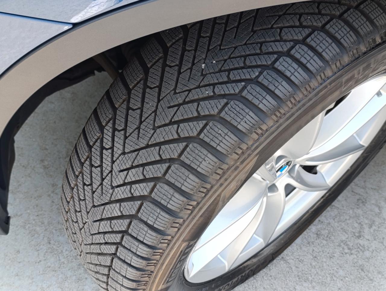BMW X3 xdrive20d mhev 48V auto
