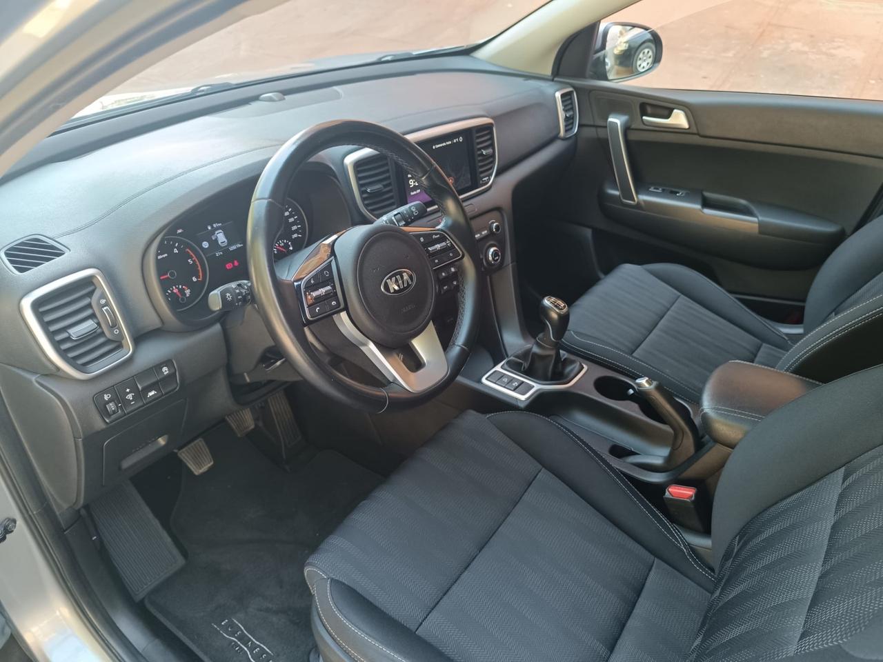 Kia Sportage 1.6 CRDI 115 CV 2WD Mild Hybrid Business Class