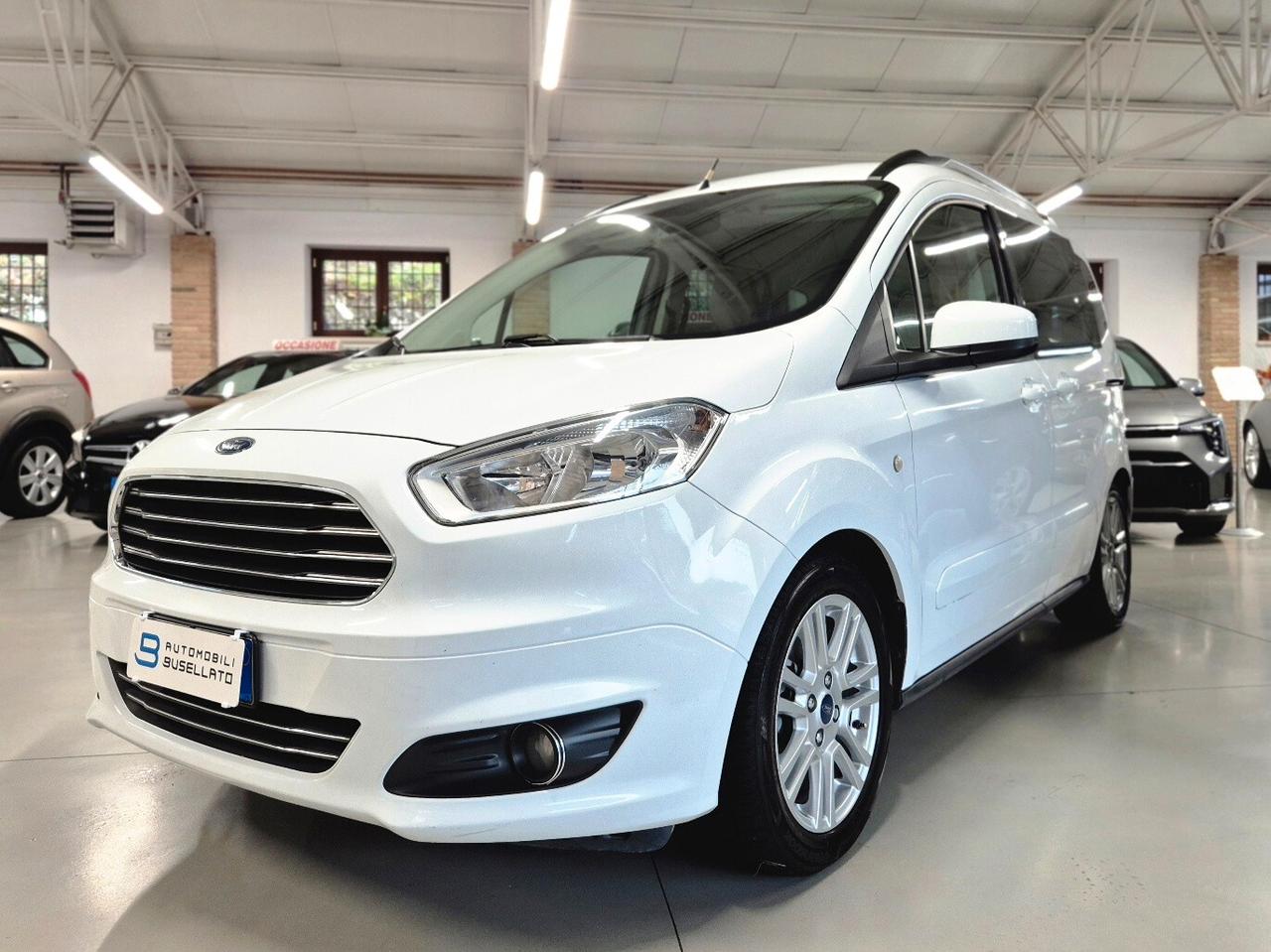 Ford Tourneo Courier 1.0 EcoBoost 100 CV Titanium