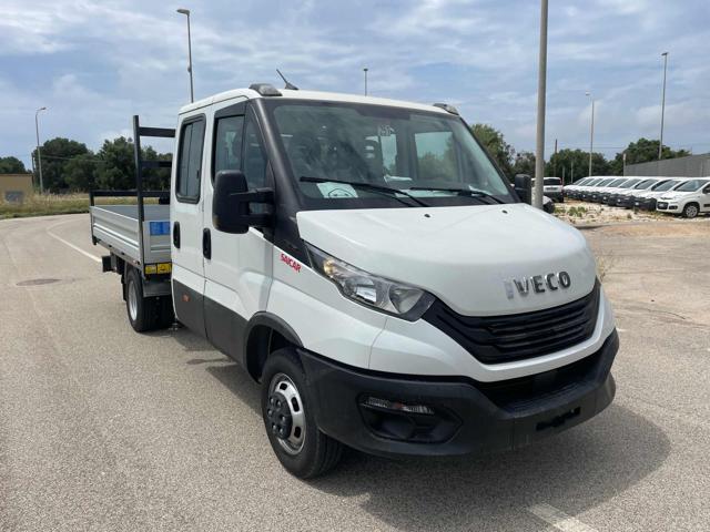 IVECO Daily 35C16 BTor 2.3 P.3750 DC 7 posti CON GRU NUOVO