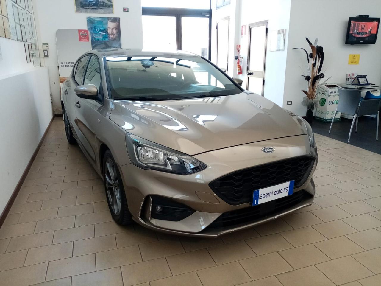 Ford Focus 1.0 EcoBoost 125 CV Start&Stop ST Line del 2018- Adatta anche per neopatentati- Pisa Toscana Italia