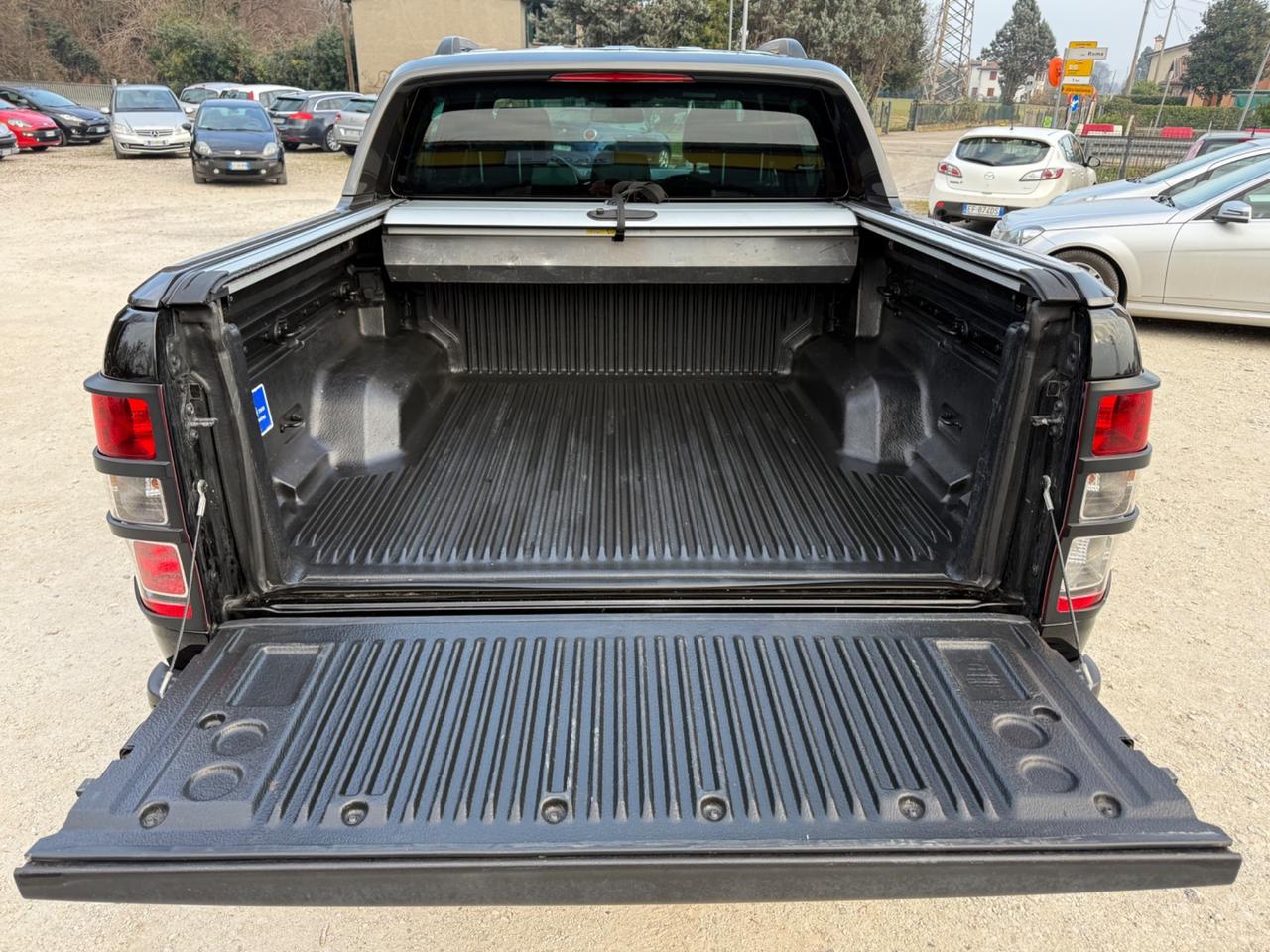 Ford Ranger 3.2 TDCi DC Wildtrak SHADOW BLACK