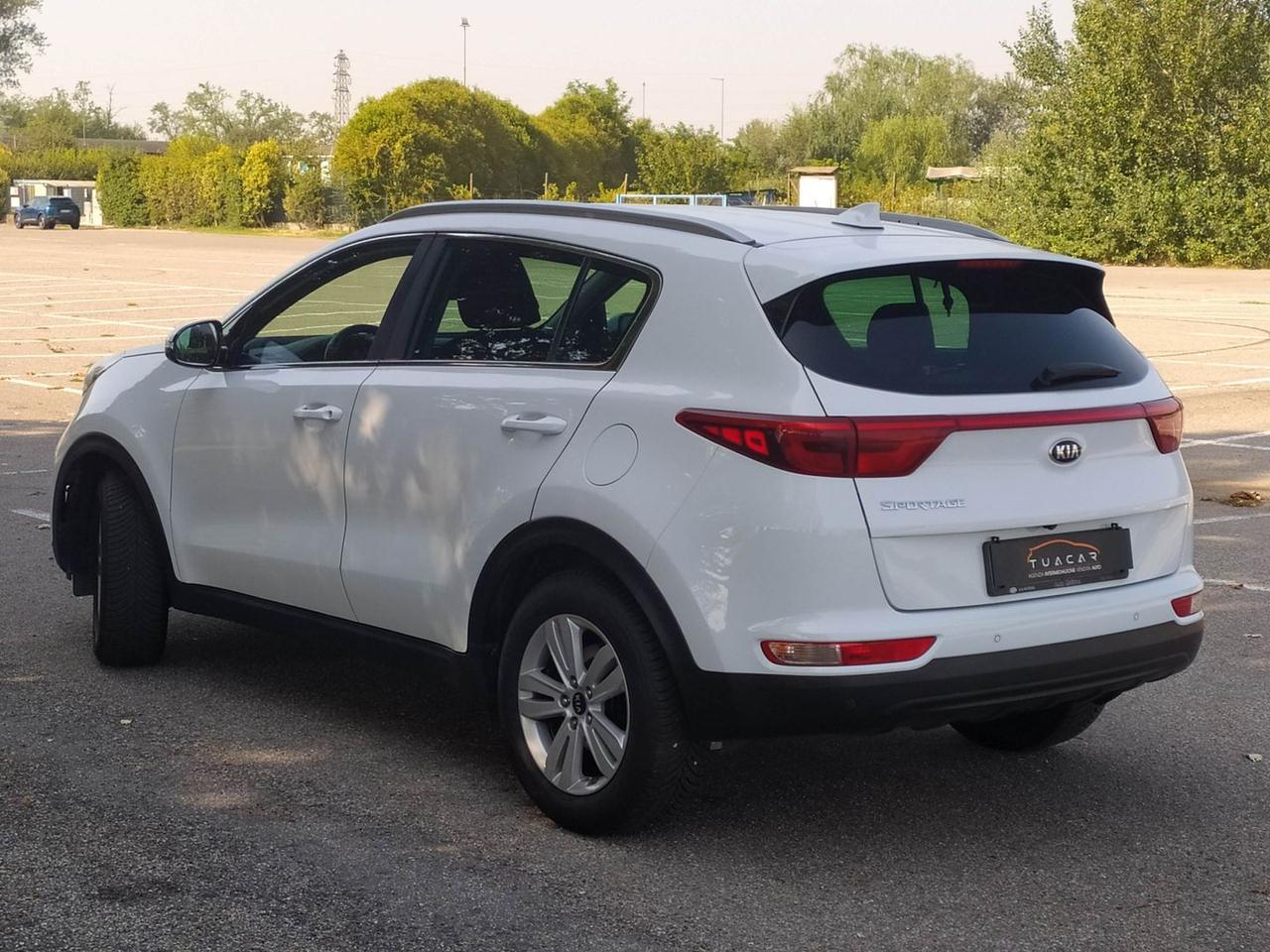 Kia Sportage Cool 1.6 GDI #12027