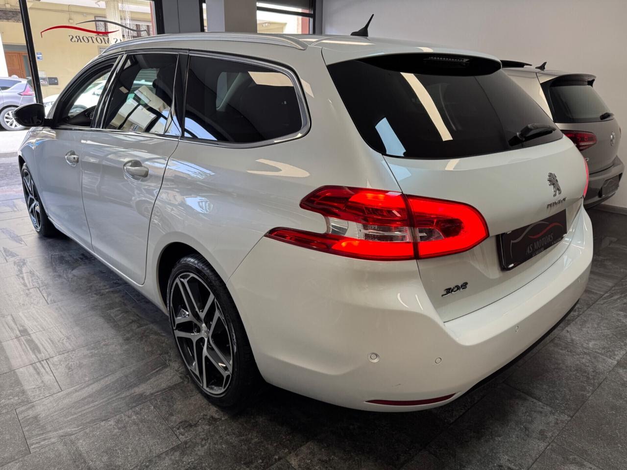 Peugeot 308 1.6HDi 120 S&S SW Allure
