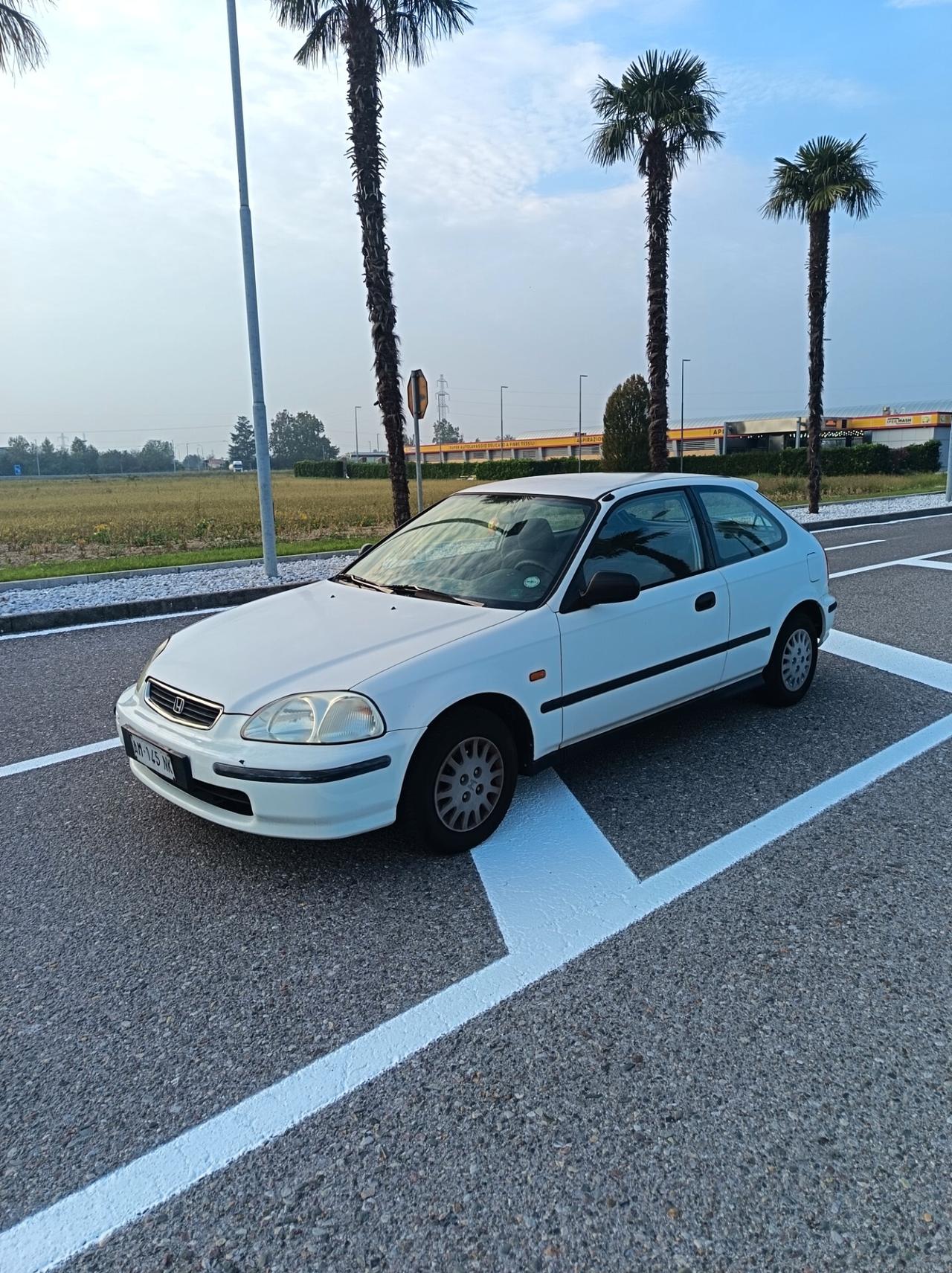 Honda Civic 1.4i s 16V