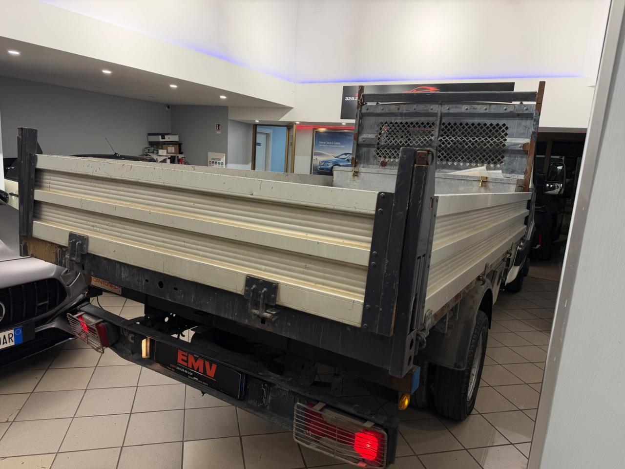 Prezzo più iva Iveco DAILY 146 cv RIBALTABILE TRILA