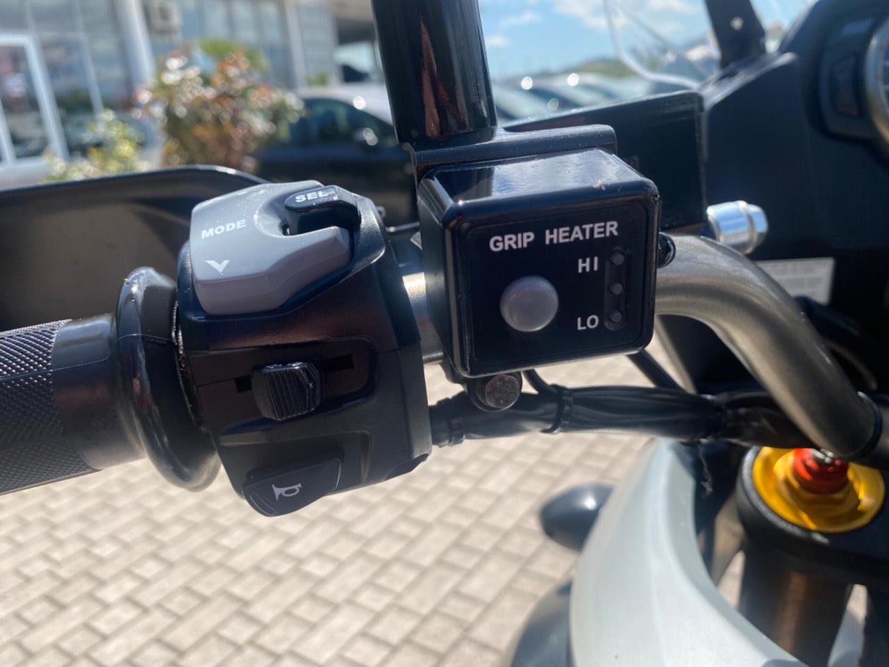 SUZUKI V-STROM DL 1000 unico propietario