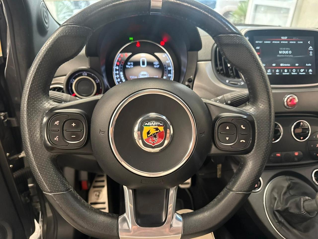 Abarth 595 1.4 Turbo T-Jet 165 CV Turismo