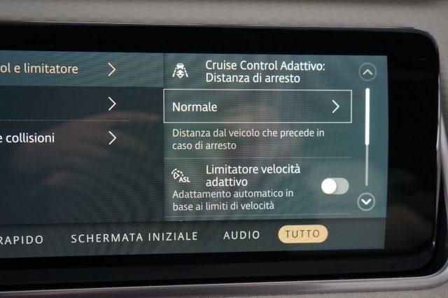 LAND ROVER Range Rover Velar 2.0D I4 204 CV R-Dynamic SE 4WD AWD CERTIFICATA