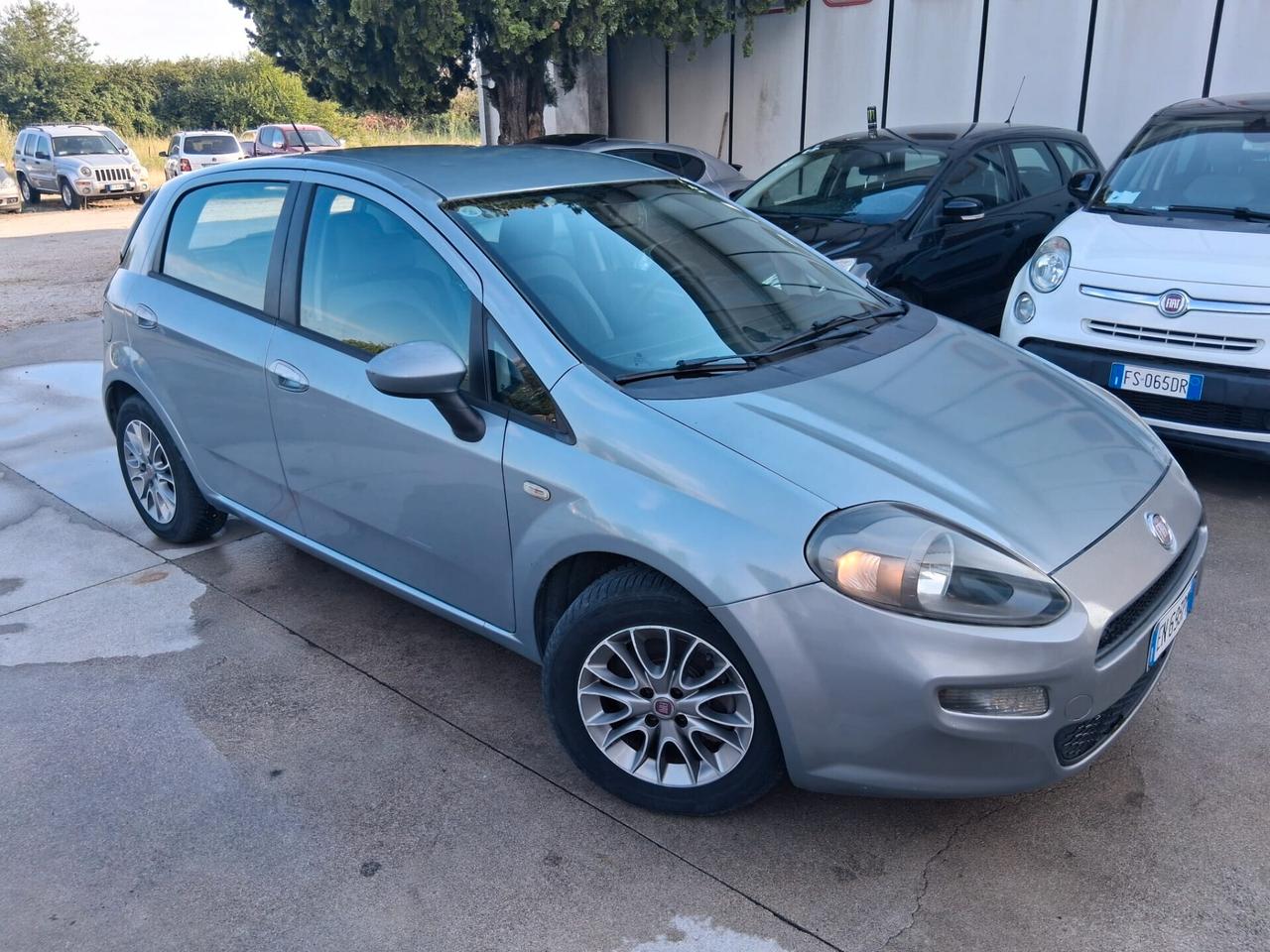 FIAT Grande 1.3 frezione e cattena mottore nuove