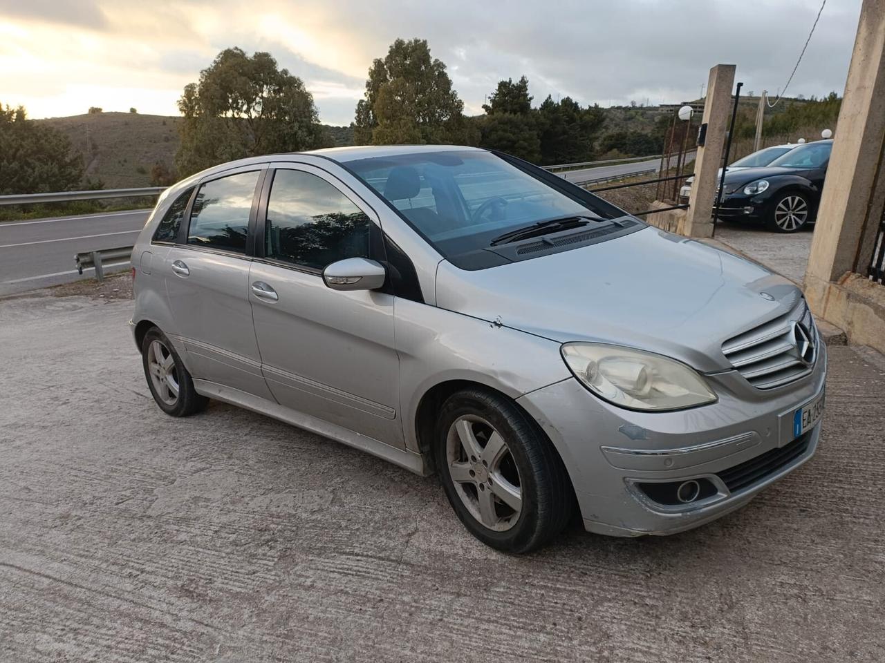 Mercedes-benz B 200 CDI Sport - 2010