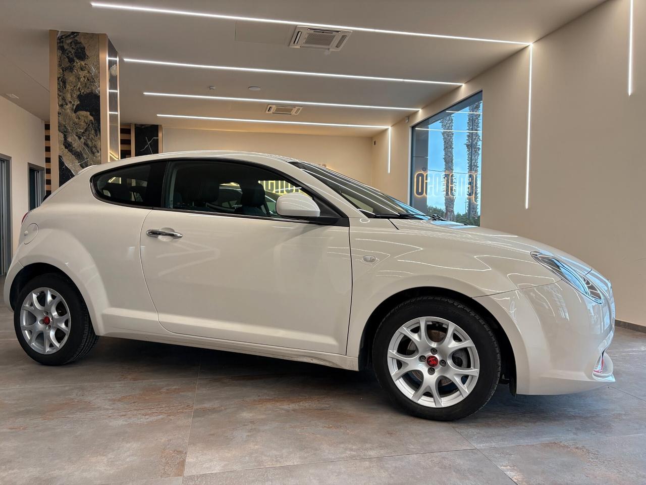 Alfa Romeo MiTo 1.3 JTDm 85 CV S&S Distinctive