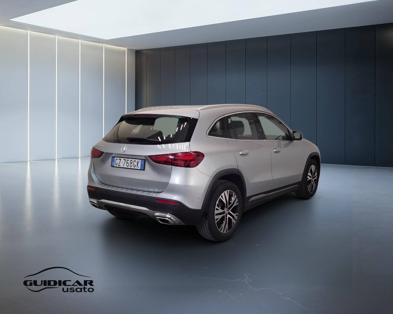 Mercedes-Benz GLA-H247 2023 - GLA 180 d Progressive Advanced auto