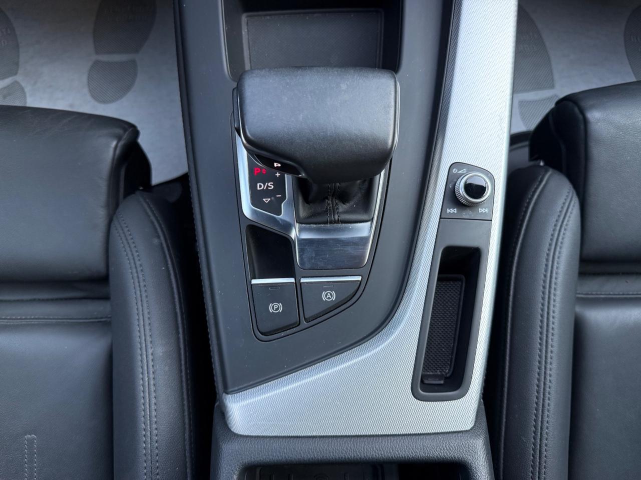 Audi A4 allroad 40 TDI 204 CV S tronic Identity Contrast