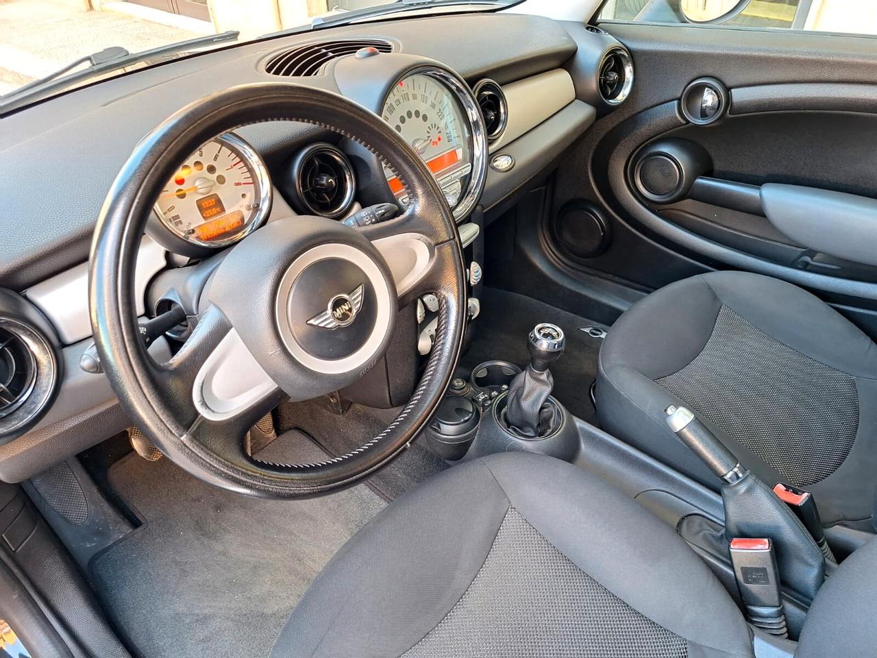 Mini 1.4 16V Ray G