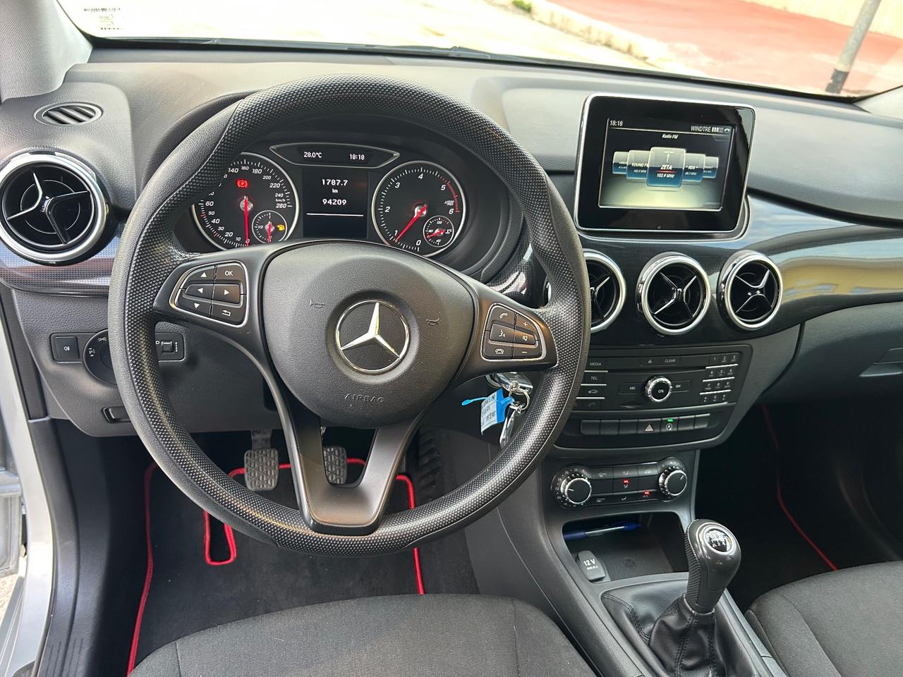 Mercedes-benz B 180 CDI Premium