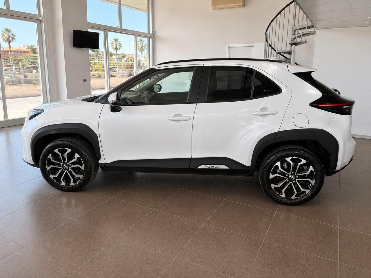 Toyota Yaris Cross 1.5 Hybrid 5p. E-CVT Trend