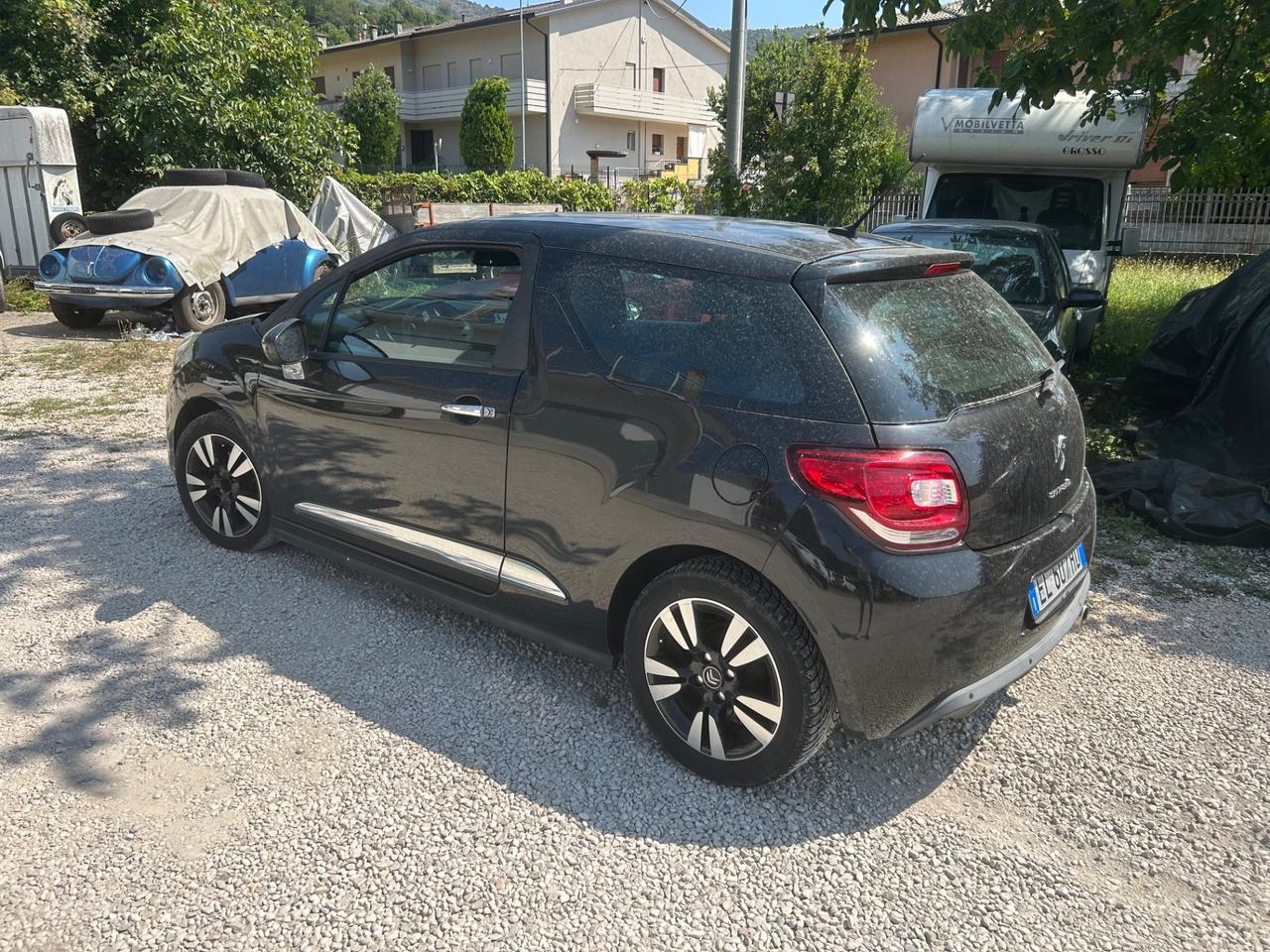 Ds DS3 3 1.4 HDi 70 Just Black
