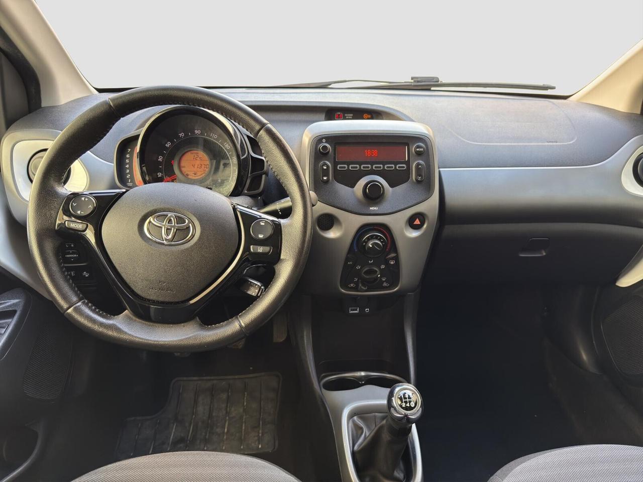 Toyota Aygo 5p 1.0 72cv x-clusiv 2020