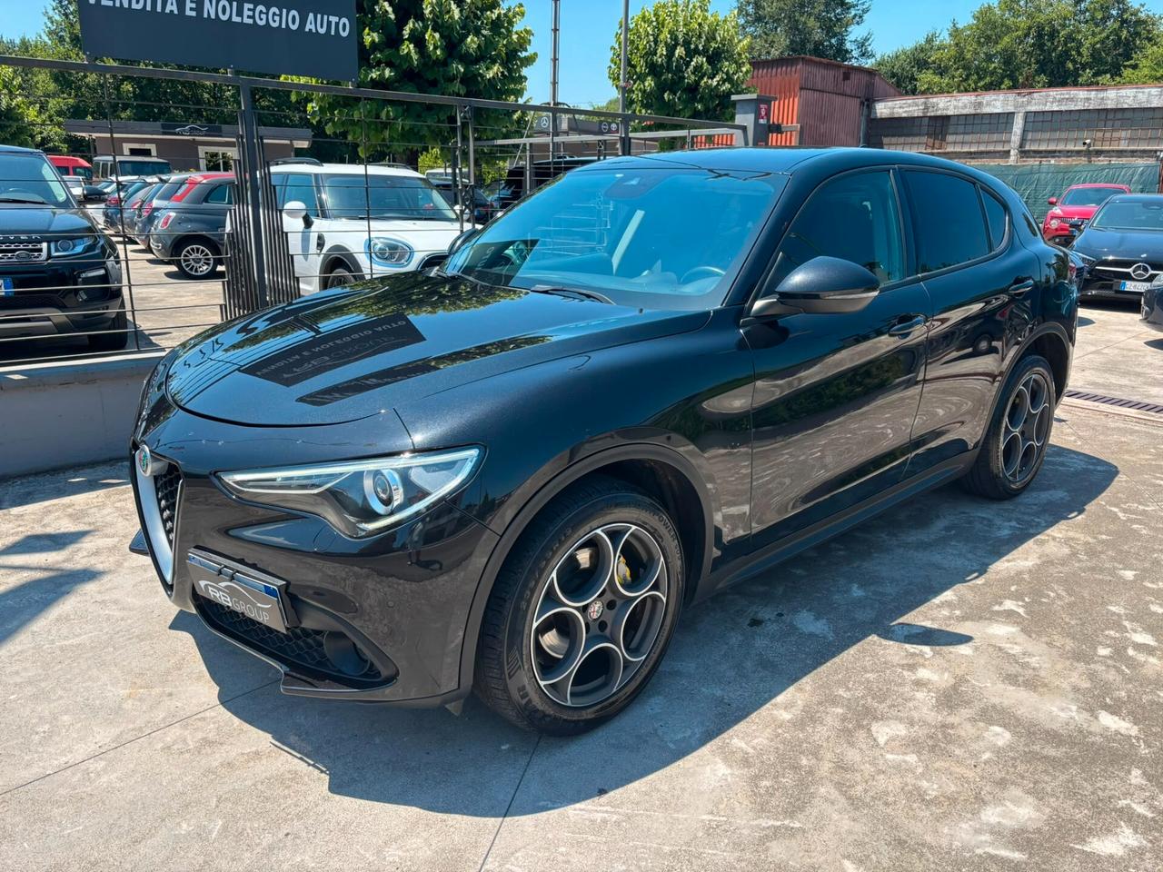 Alfa Romeo Stelvio 2.2 Turbodiesel 180 CV AT8 Q4 Business