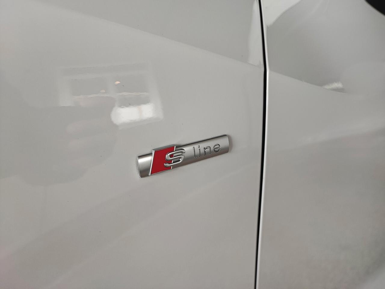 Audi Q2 35 TDI S tronic line Edition