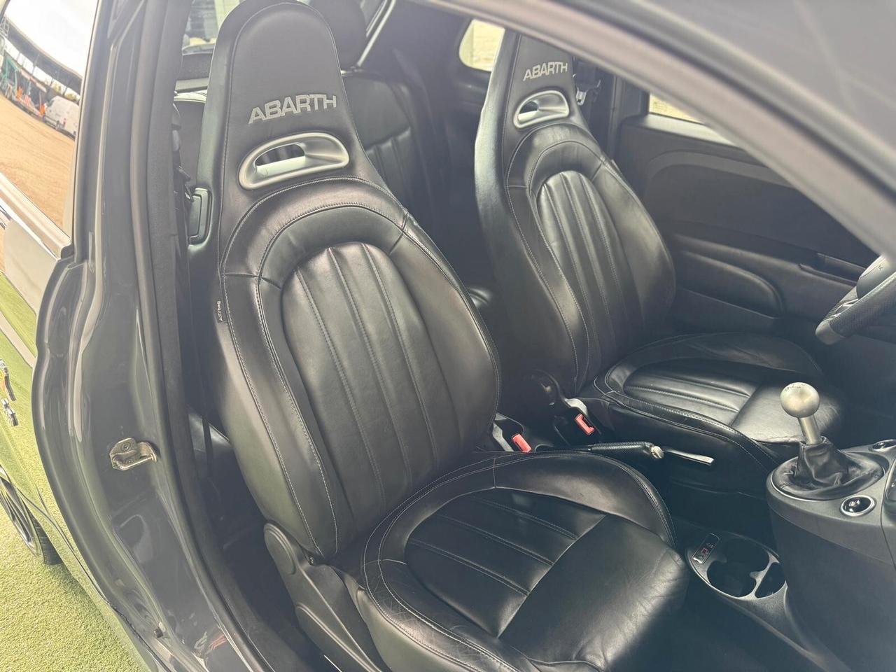 Abarth 595 1.4 Turbo T-Jet 180 CV Competizione