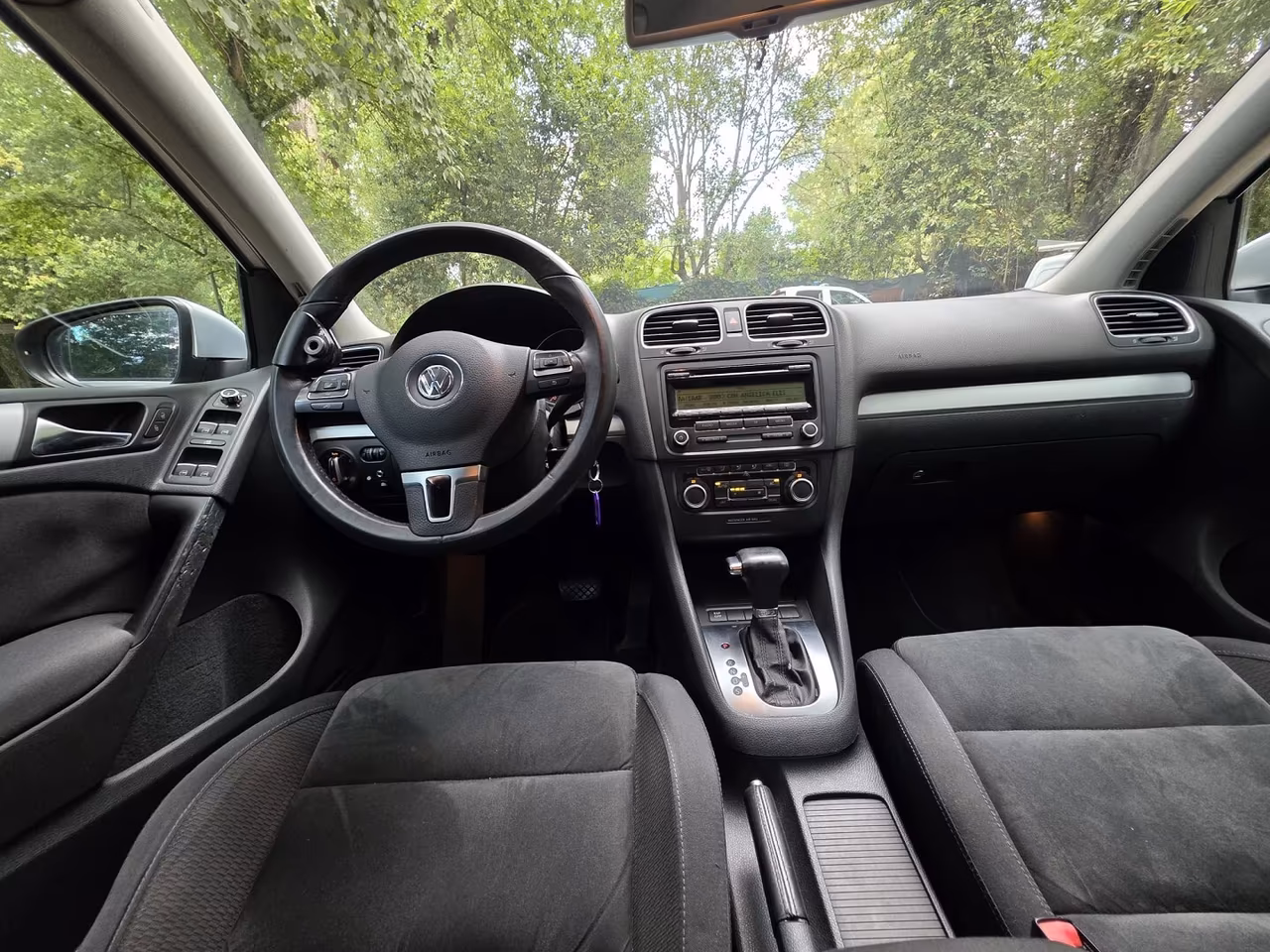 VOLKSWAGEN GOLF 6 1.6 TDI - DSG - EURO5