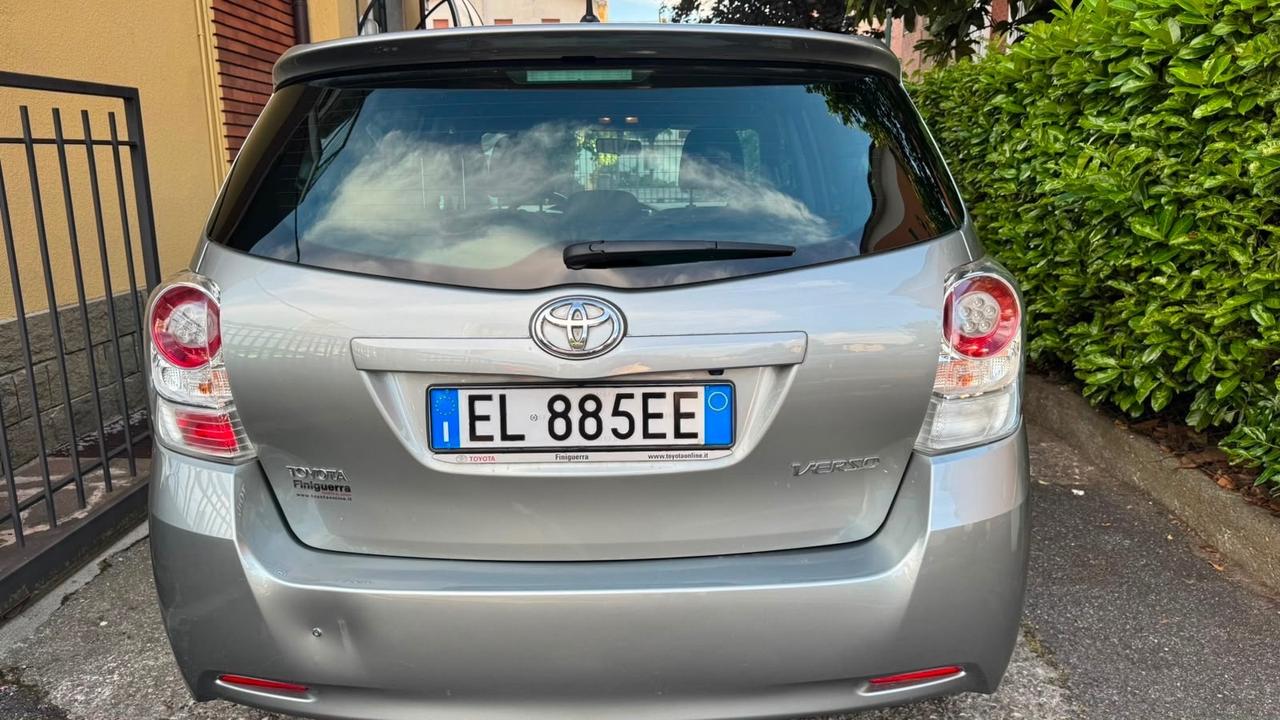 Toyota Verso 2.0 D Style 7 posti