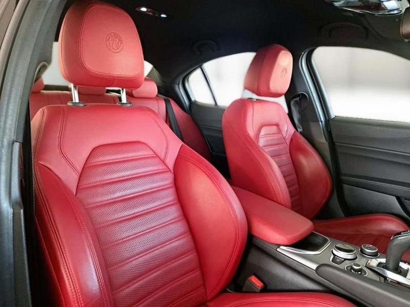 ALFA ROMEO GIULIA 2.2 TD 210 CV VELOCE AT8 Q4 4 PORTE BERLINA