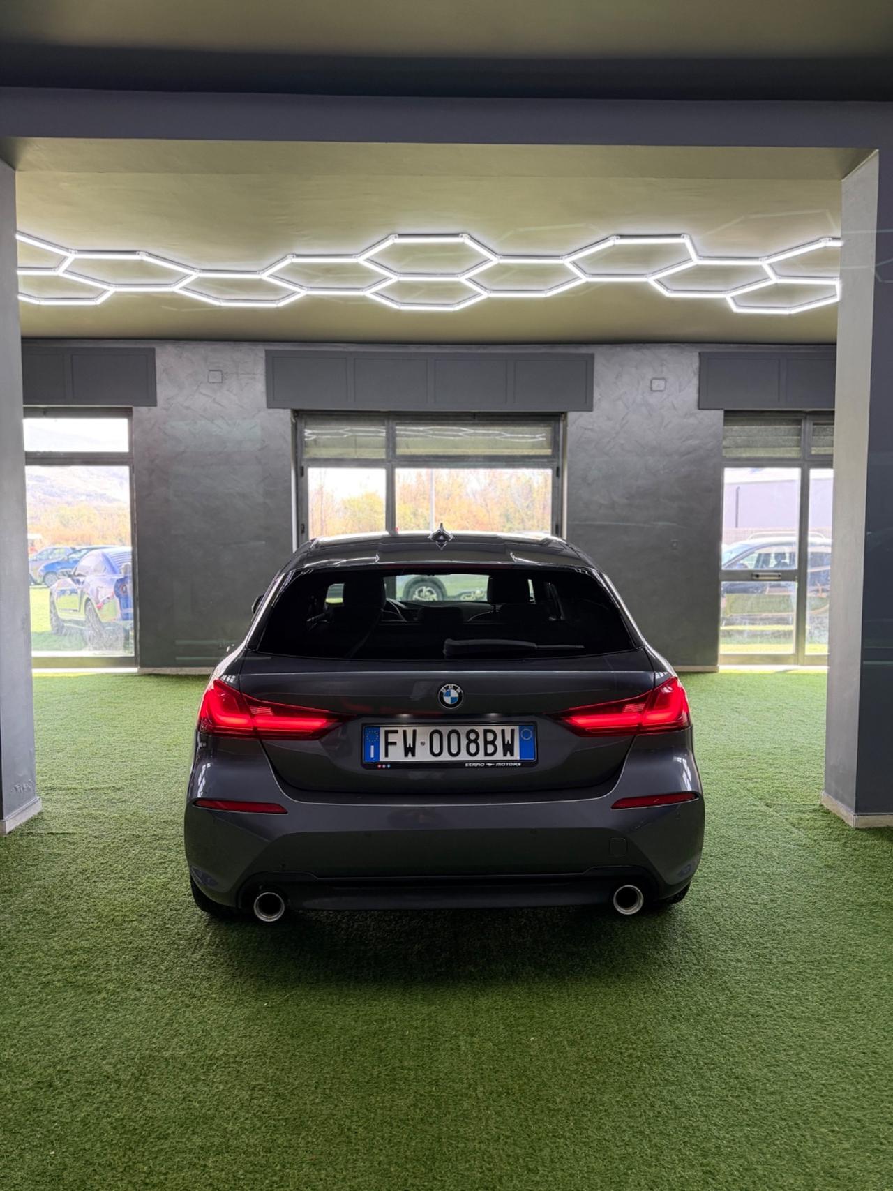 Bmw 118d 5p. Sport TETTO APRIBILE