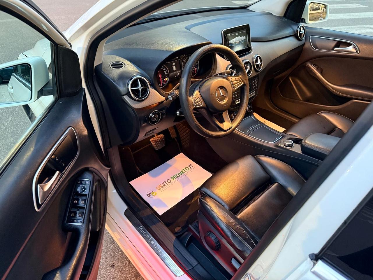 Mercedes-benz B 200 d Automatic Premium