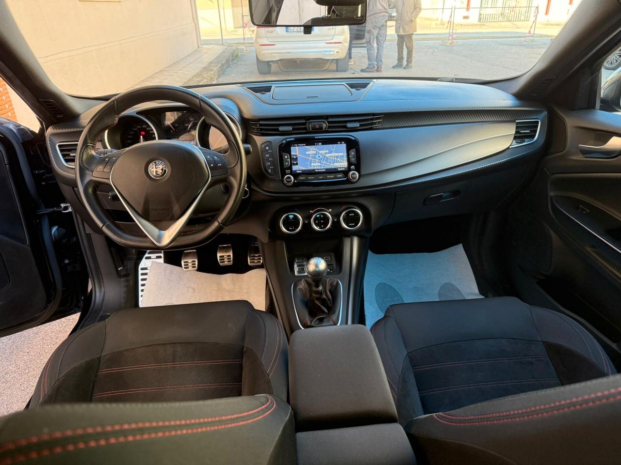 Alfa Romeo Giulietta 1.6 JTDm 120 CV veloce Carbon Look