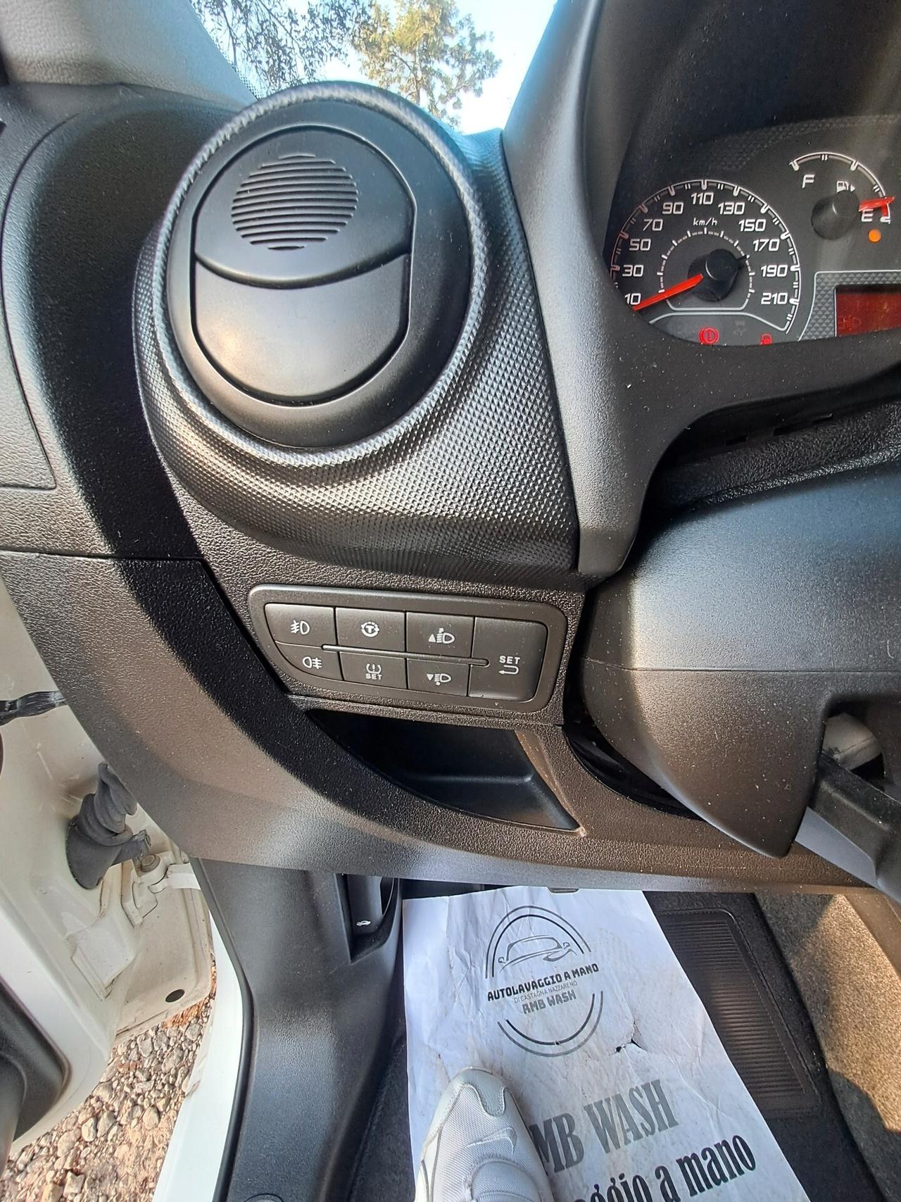 Fiat Qubo 1.3 MJT 80 CV Trekking Motore nuovo