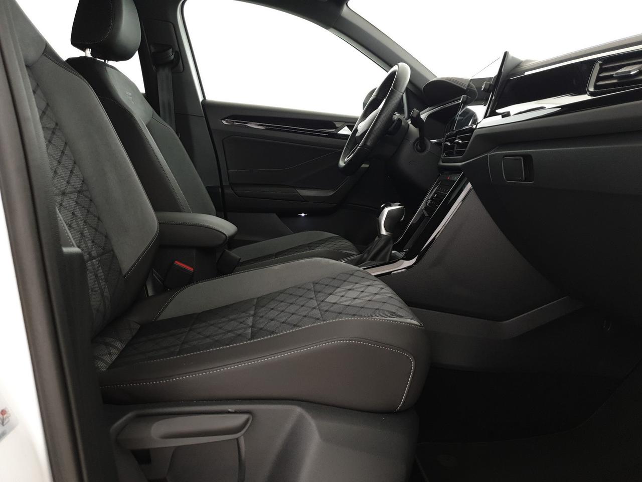 Volkswagen T-Roc 1.5 tsi r-line dsg