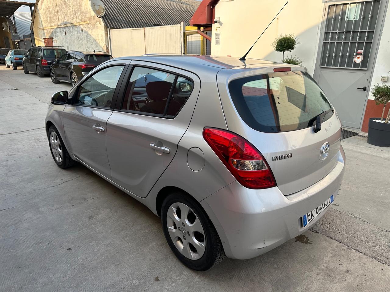 Hyundai i20 GPL Neopatentati Garanzia 12 Mesi