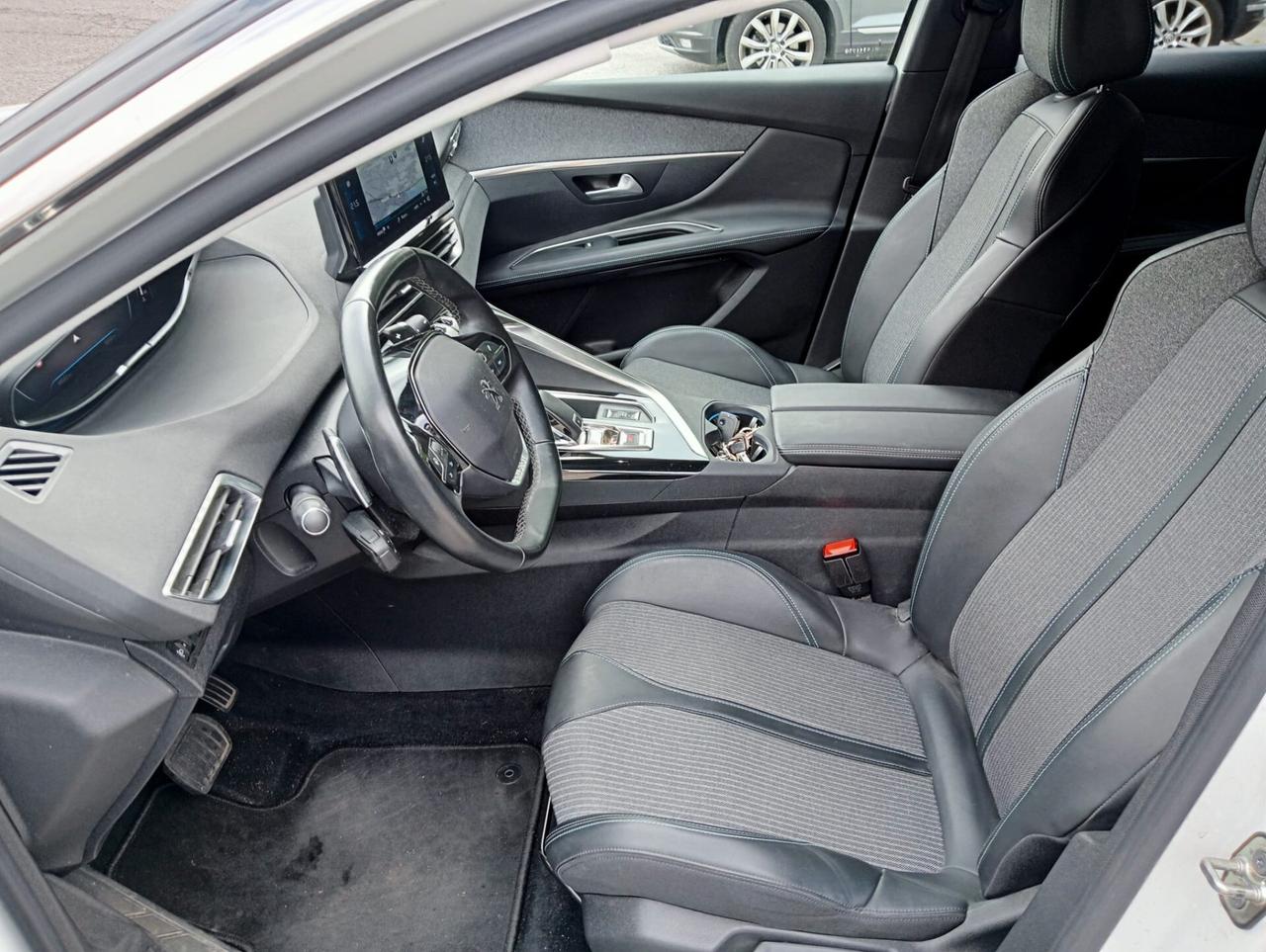 Peugeot 3008 PureTech Turbo 130 S&S Allure