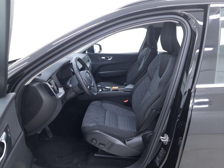 Volvo XC60 B4 (d) Core BR719030 2.0 Mild Hybrid 197CV