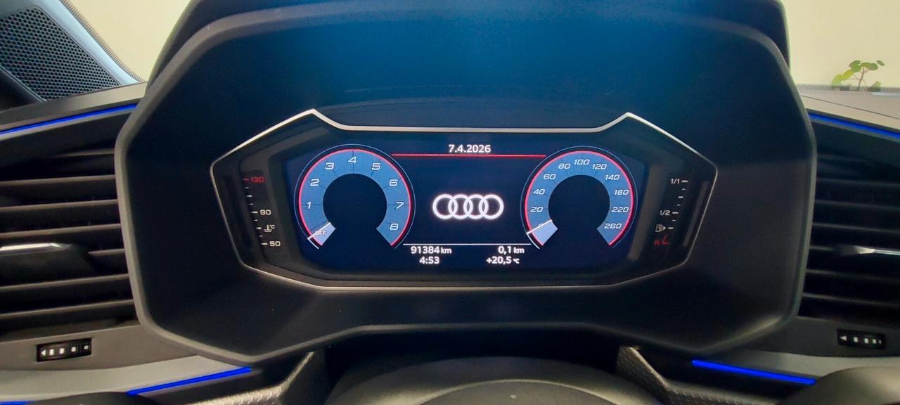 Audi A1 SPB 40 TFSI S tronic line edition
