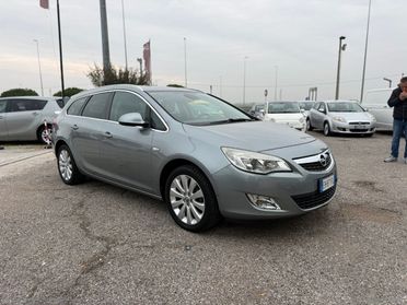 OPEL Astra 1.4 100 CV ST Cosmo