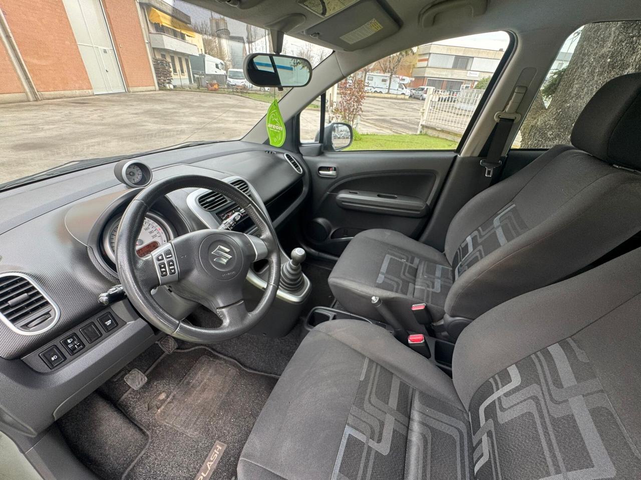 Suzuki Splash 1.2 VVT GLS Style Start & Stop