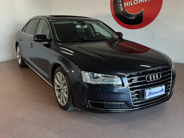 AUDI A8 3.0TDI 258CV quattro tiptronic TETTO/TELECAMERA