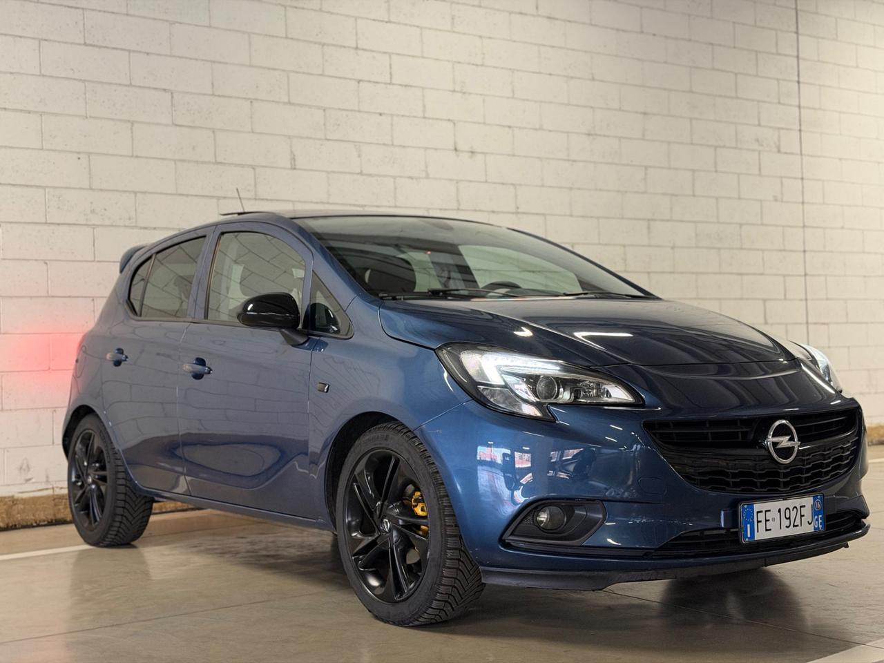 Opel Corsa 1.2 5 porte b-Color